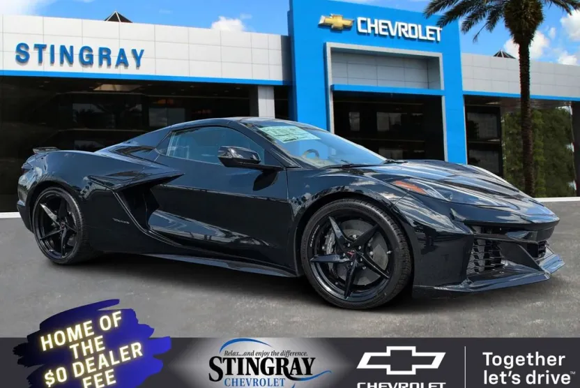 2025 Chevrolet Corvette E-Ray 2LZ photo 1