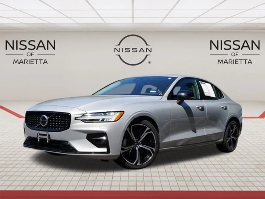 2024 Volvo S60 Core photo 1