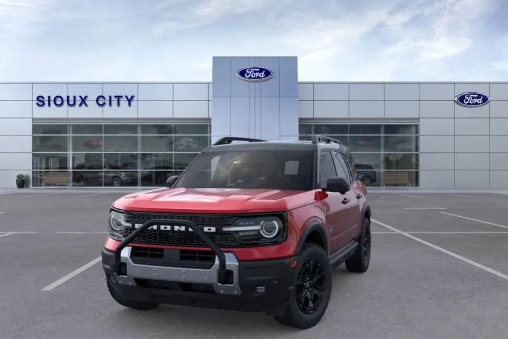 2025 Ford Bronco Sport Outer Banks photo 1