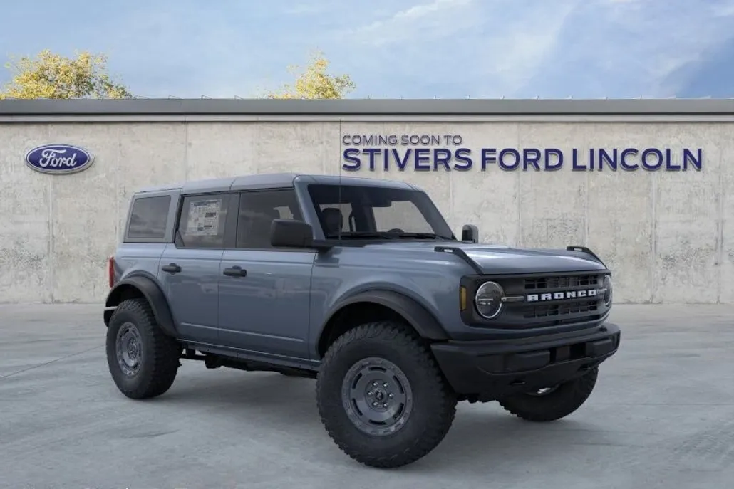 2025 Ford Bronco Base photo 1
