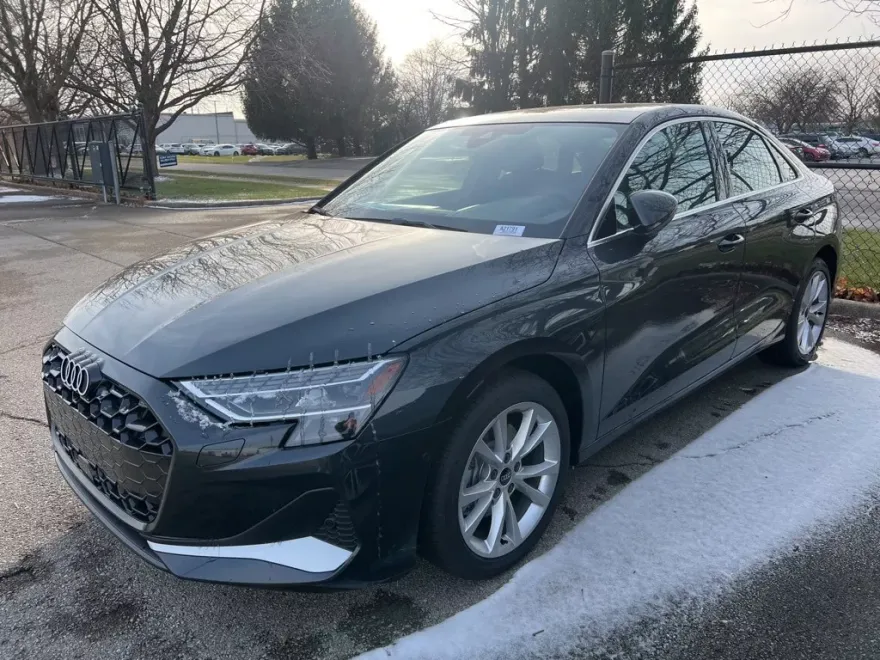 2025 Audi A3 2.0T Premium photo 1
