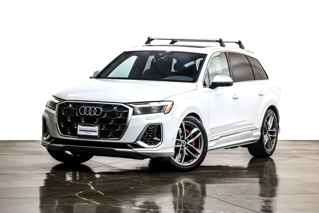 2025 Audi SQ7 Premium Plus photo 1