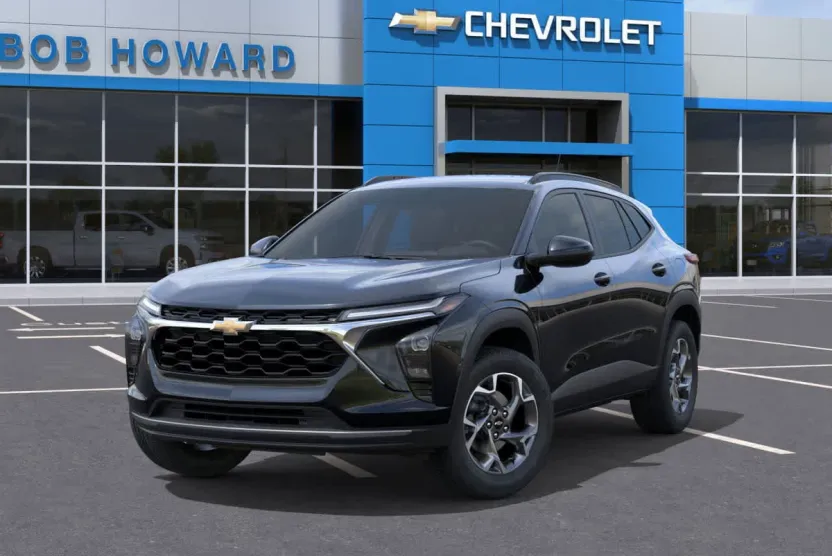 2025 Chevrolet Trax LT photo 1