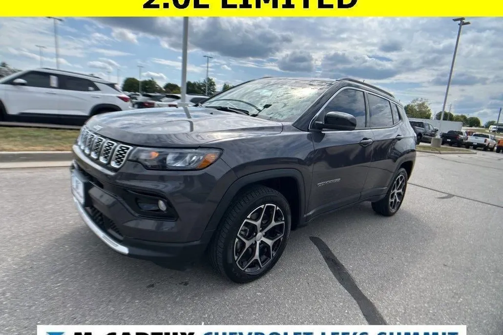 2024 Jeep Compass Limited photo 1