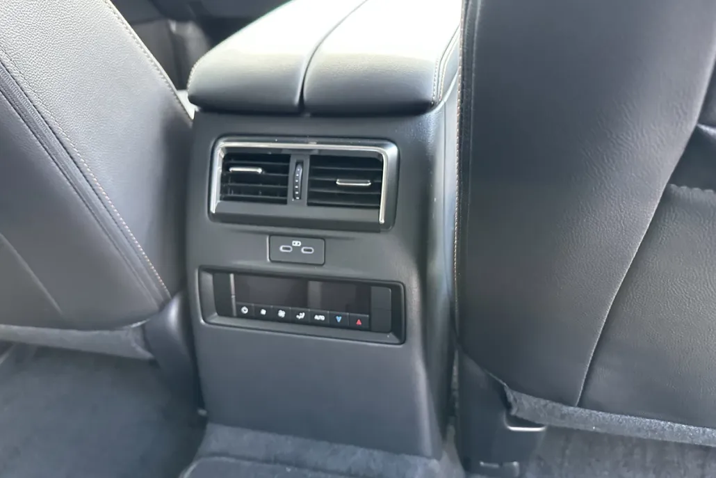 2025 Mazda CX-90 Premium photo 1