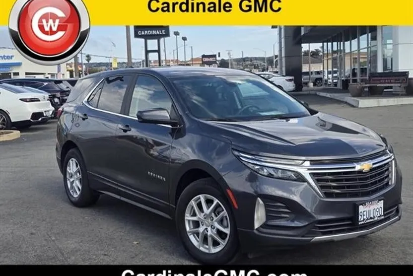2023 Chevrolet Equinox LT photo 1
