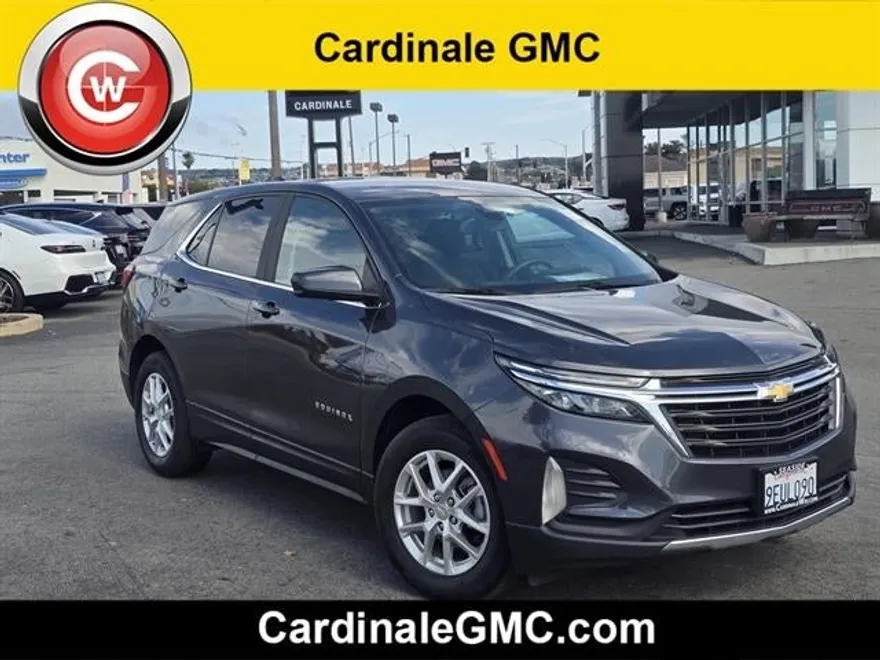 2023 Chevrolet Equinox LT photo 1