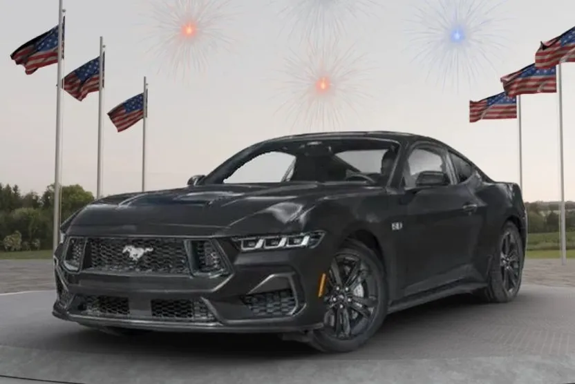 2025 Ford Mustang GT photo 1
