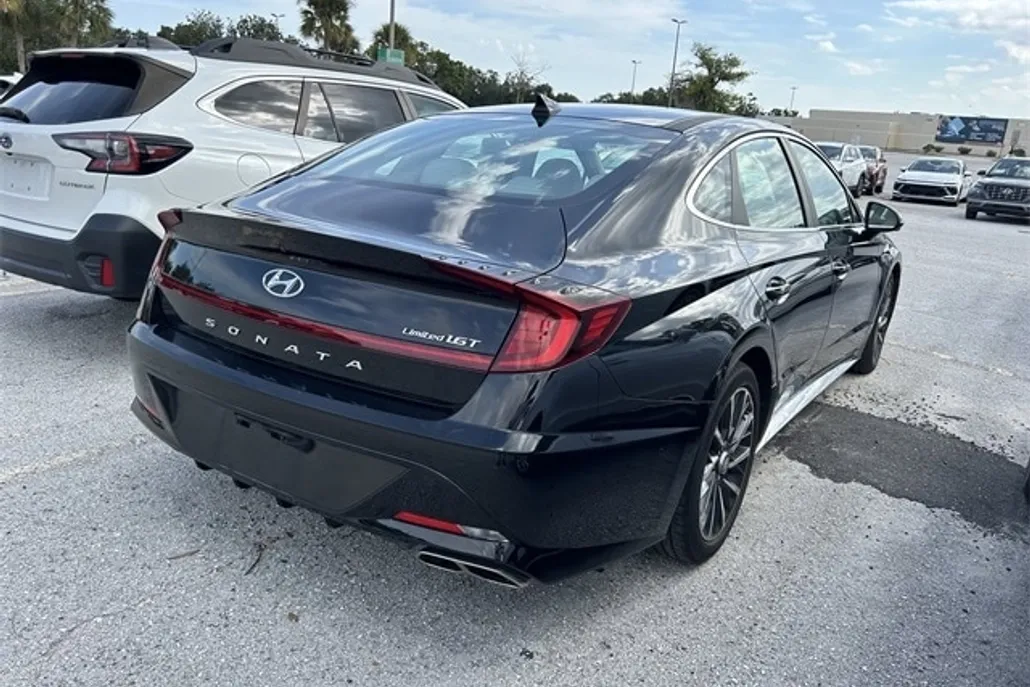 2020 Hyundai Sonata Limited photo 1