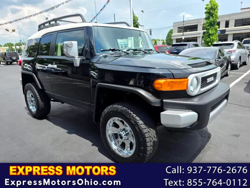 2014 Toyota FJ Cruiser Trail Teams Special Edition photo 1