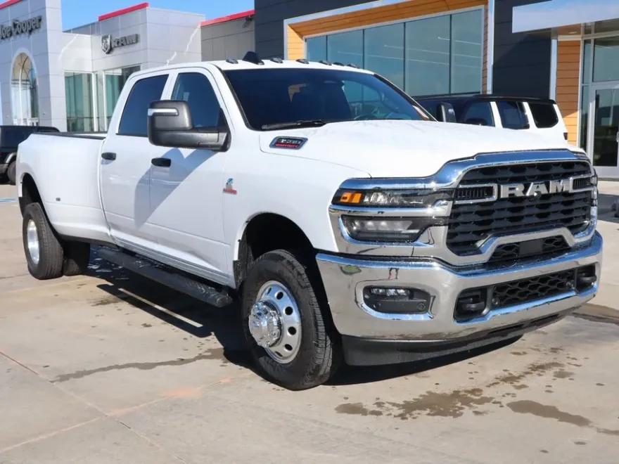 2026 Ram 3500 Tradesman photo 1