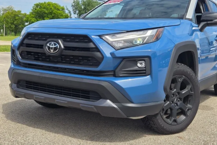 2023 Toyota RAV4 TRD photo 1