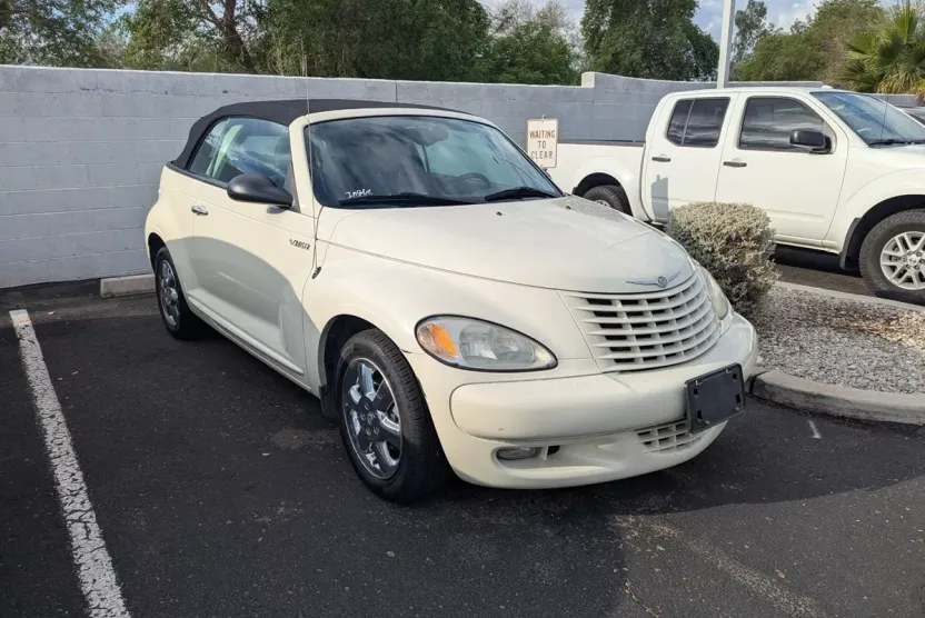 2005 Chrysler PT Cruiser Touring photo 1