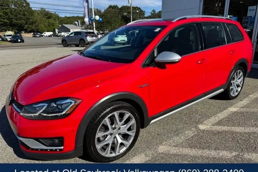 2018 Volkswagen Golf Alltrack TSI SEL photo 1