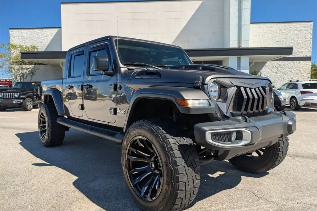 2020 Jeep Gladiator Overland photo 1