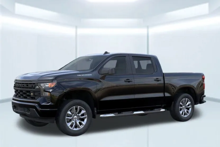 2026 Chevrolet Silverado 1500 Custom photo 1