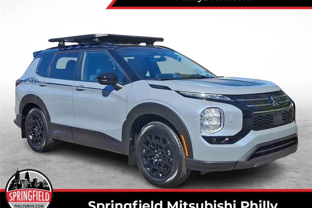 2025 Mitsubishi Outlander SE Ralliart photo 1