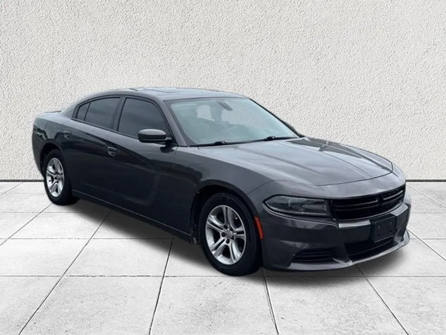 2020 Dodge Charger SXT photo 1