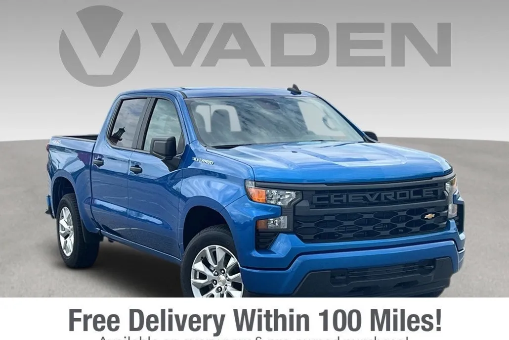 2024 Chevrolet Silverado 1500 Custom photo 1