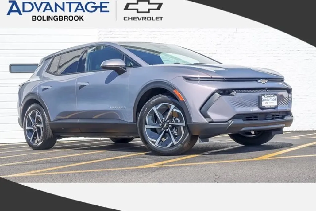 2026 Chevrolet Equinox EV 1LT photo 1