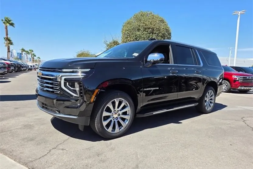 2025 Chevrolet Suburban Premier photo 1