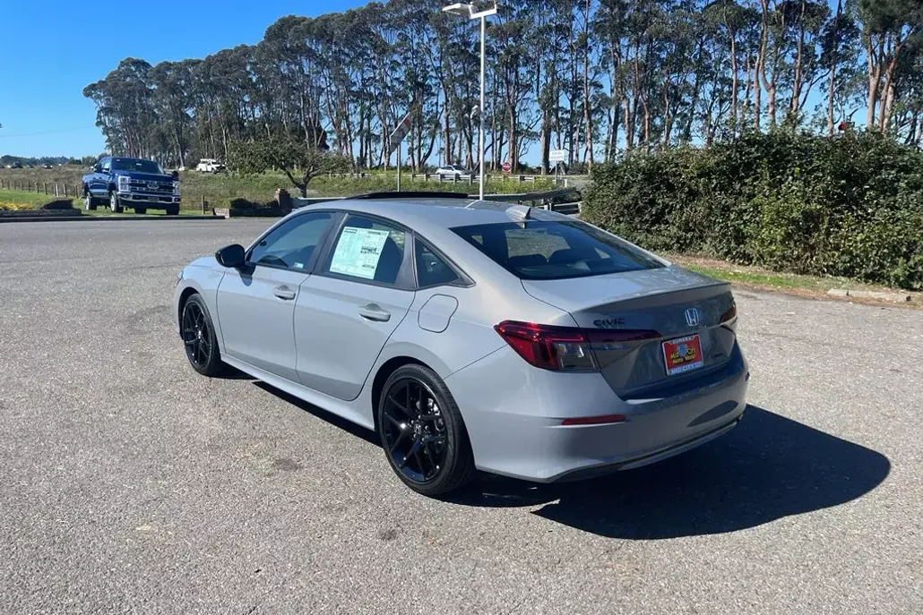 2026 Honda Civic Hybrid Sport photo 1