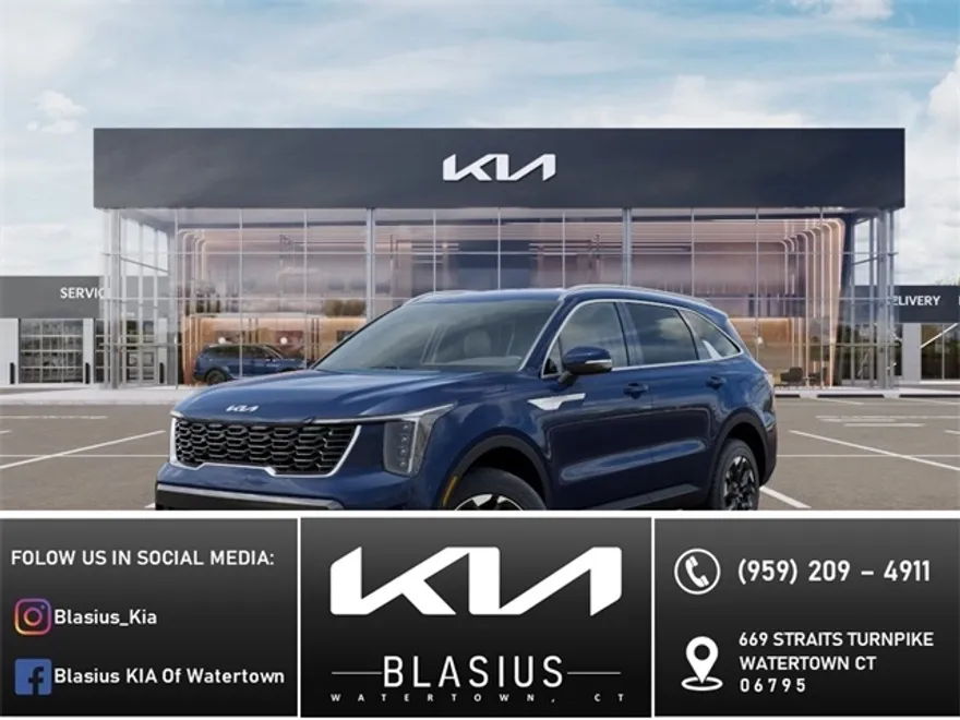 2025 Kia Sorento S photo 1