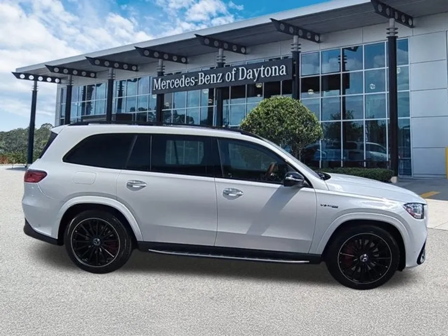 2026 Mercedes Benz GLS AMG 63 4MATIC photo 1