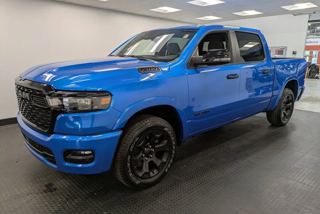 2025 Ram 1500 Big Horn photo 1