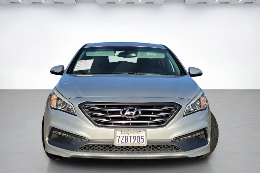 2017 Hyundai Sonata Sport photo 1