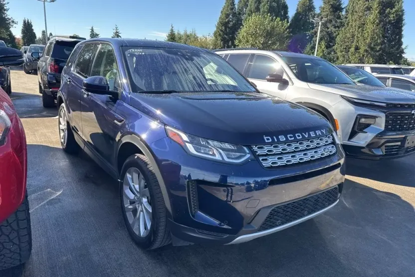 2020 Land Rover Discovery Sport S photo 1