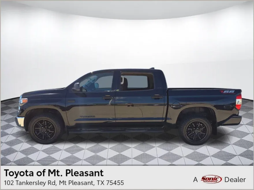 2021 Toyota Tundra SR5 CrewMax photo 1