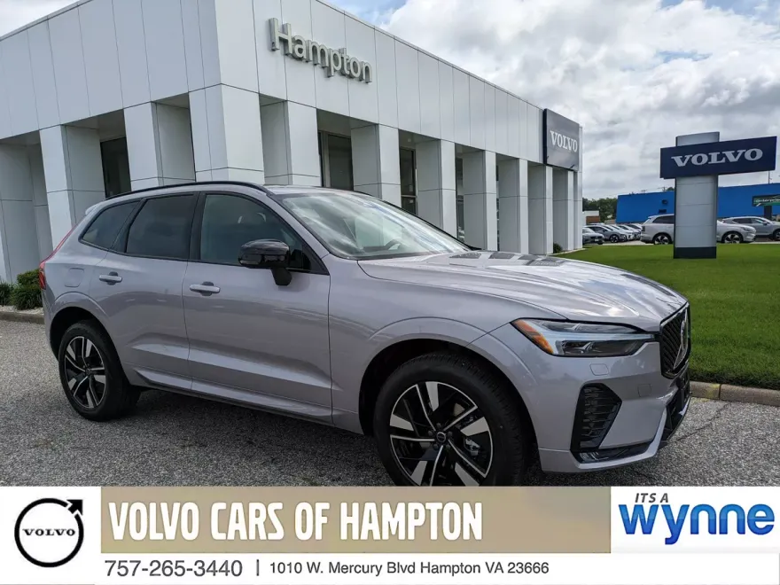 2026 Volvo XC60 B5 Core photo 1
