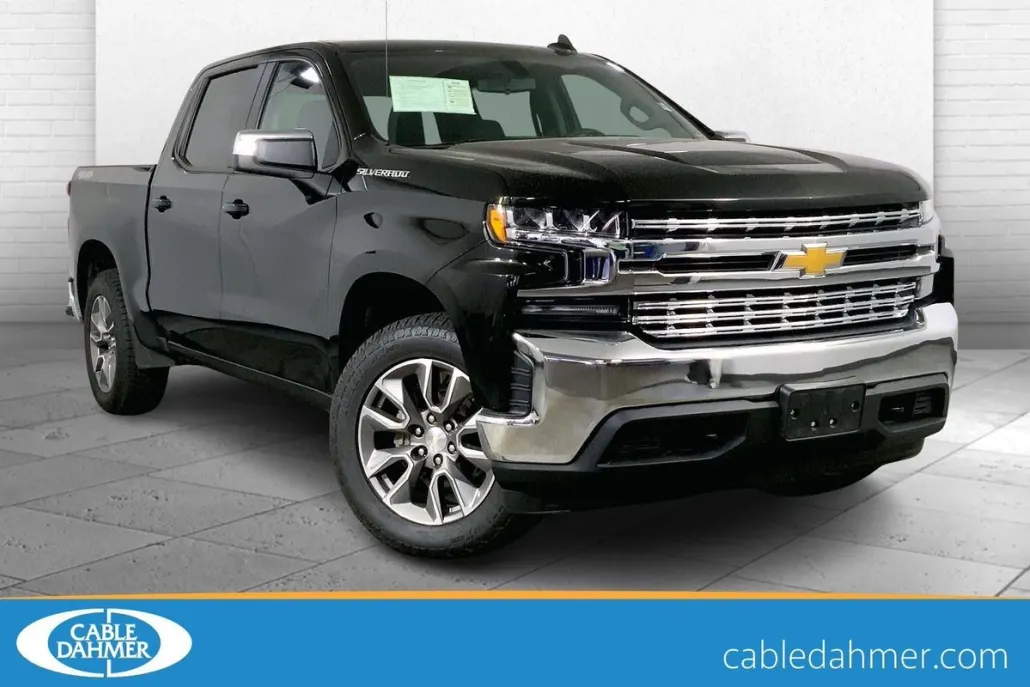 2022 Chevrolet Silverado 1500 LT photo 1