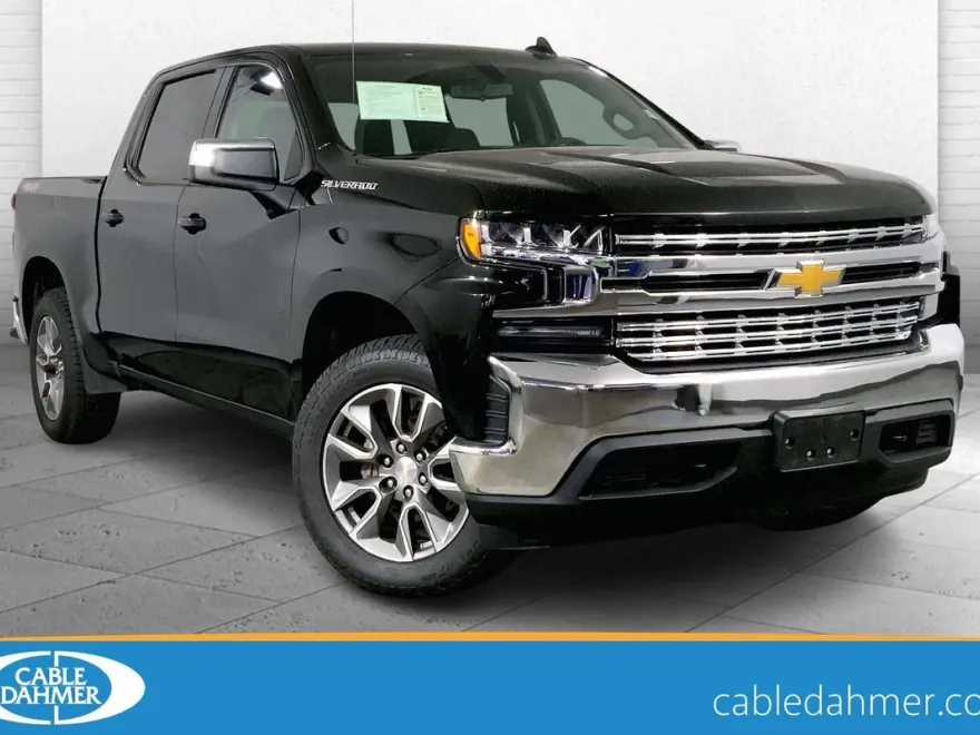 2022 Chevrolet Silverado 1500 LT photo 1