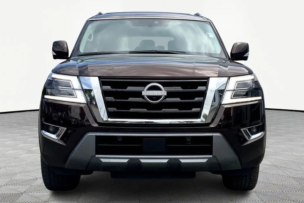 2022 Nissan Armada SL photo 1