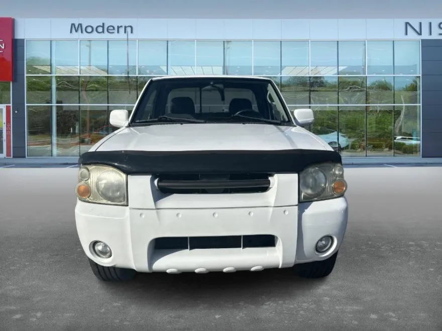 2003 Nissan Frontier SC photo 1
