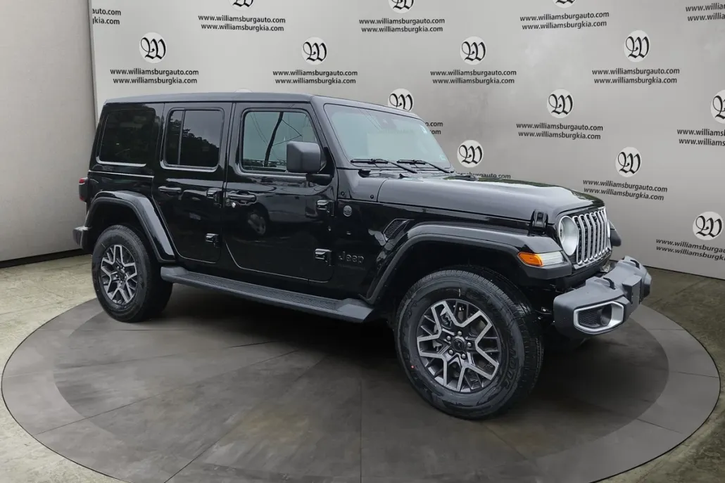 2025 Jeep Wrangler Sahara photo 1