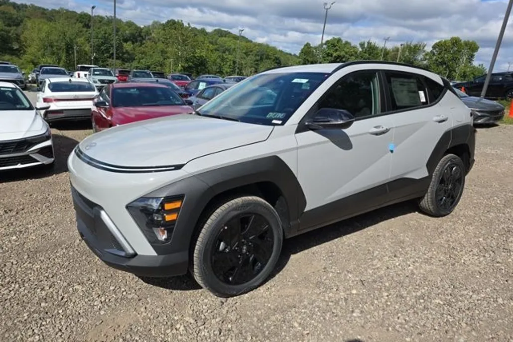 2026 Hyundai Kona SEL photo 1