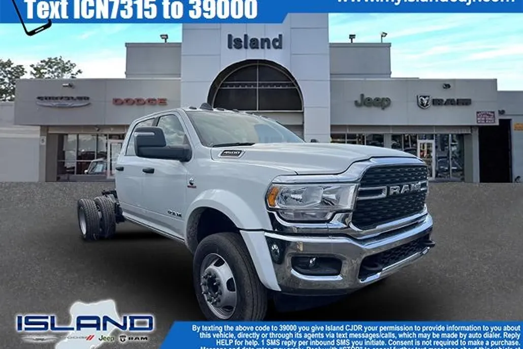 2024 Ram 4500 SLT photo 1
