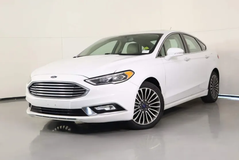 2018 Ford Fusion Titanium photo 1