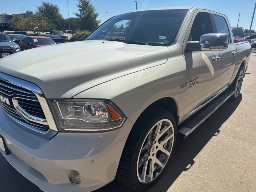 2017 Ram 1500 Limited photo 1