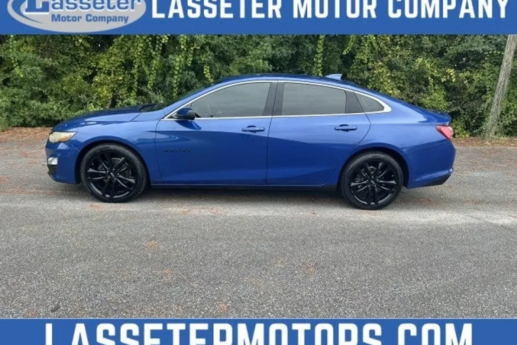 2023 Chevrolet Malibu 1LT photo 1