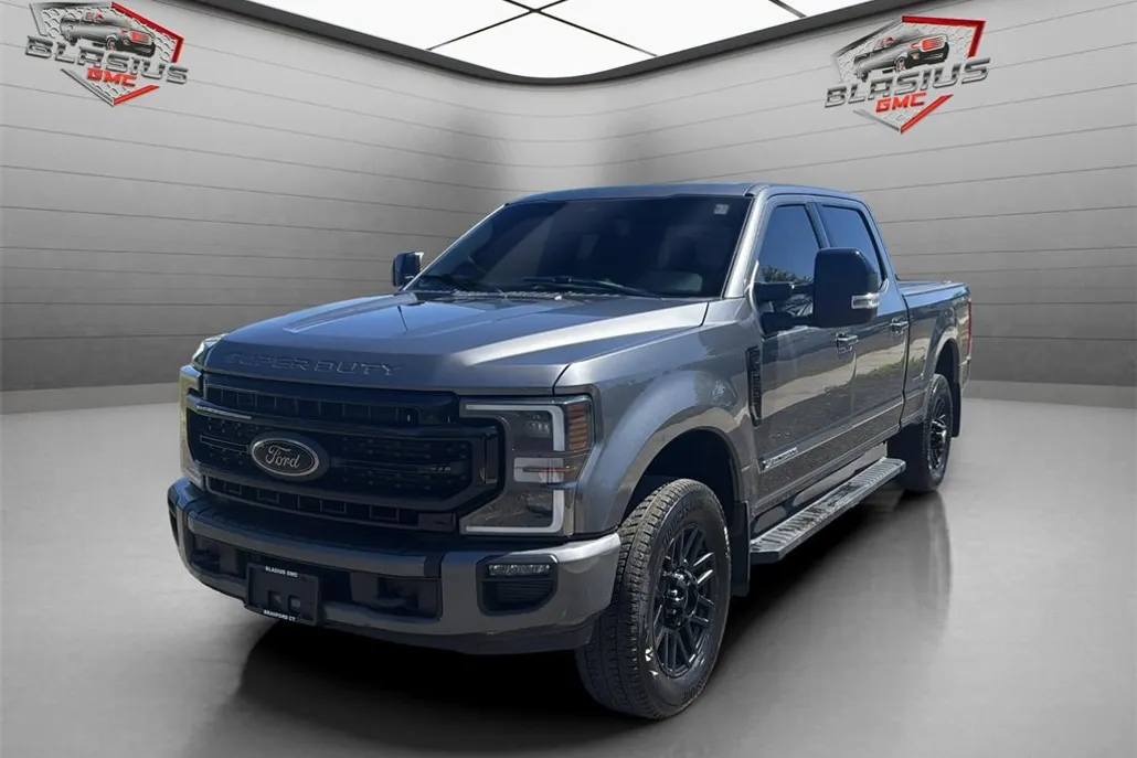 2022 Ford F-250 Lariat photo 1
