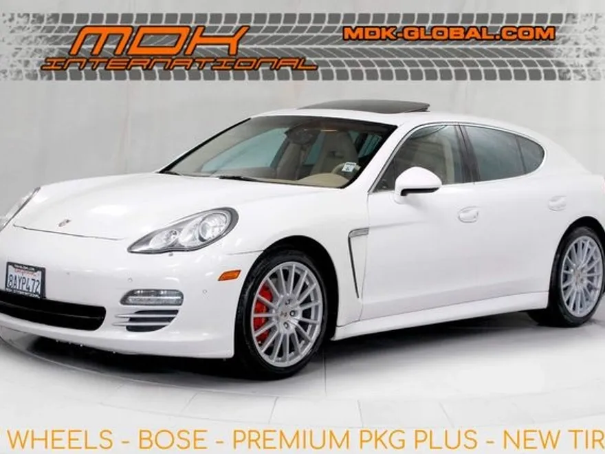2012 Porsche Panamera 4S photo 1