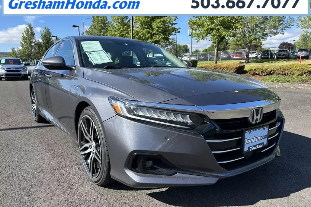 2022 Honda Accord Hybrid Touring photo 1