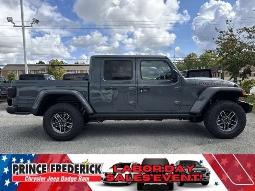 2025 Jeep Gladiator Mojave photo 1
