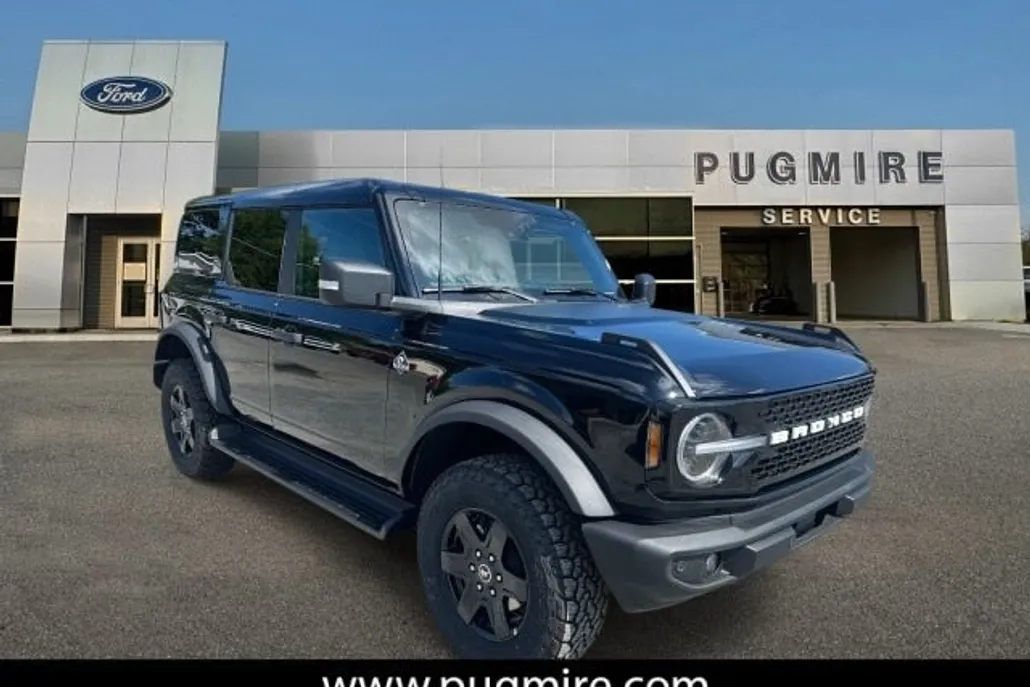2025 Ford Bronco Outer Banks photo 1