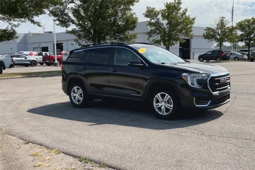 2022 Gmc Terrain SLE photo 1