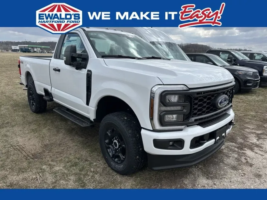 2025 Ford F-350 photo 1